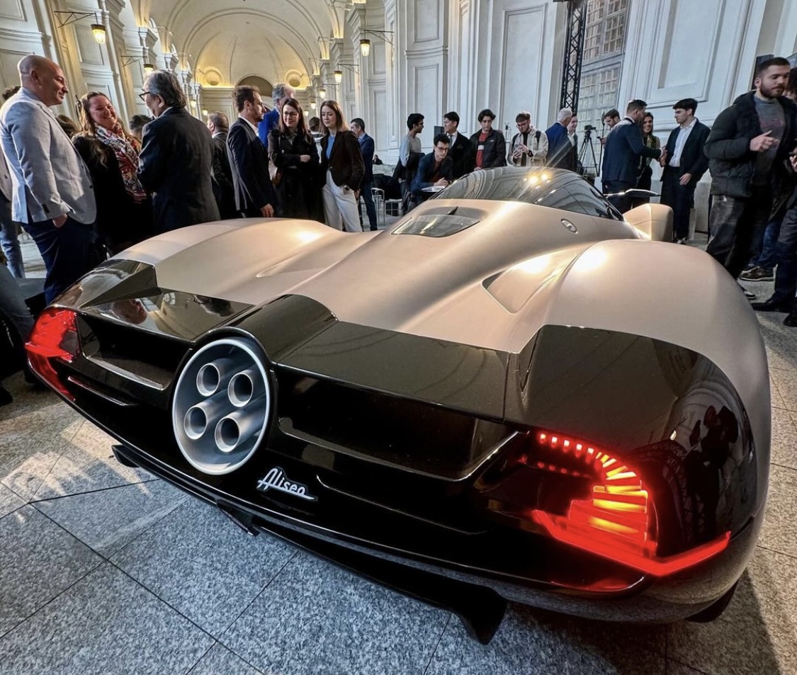 PAGANI ALISEA 58